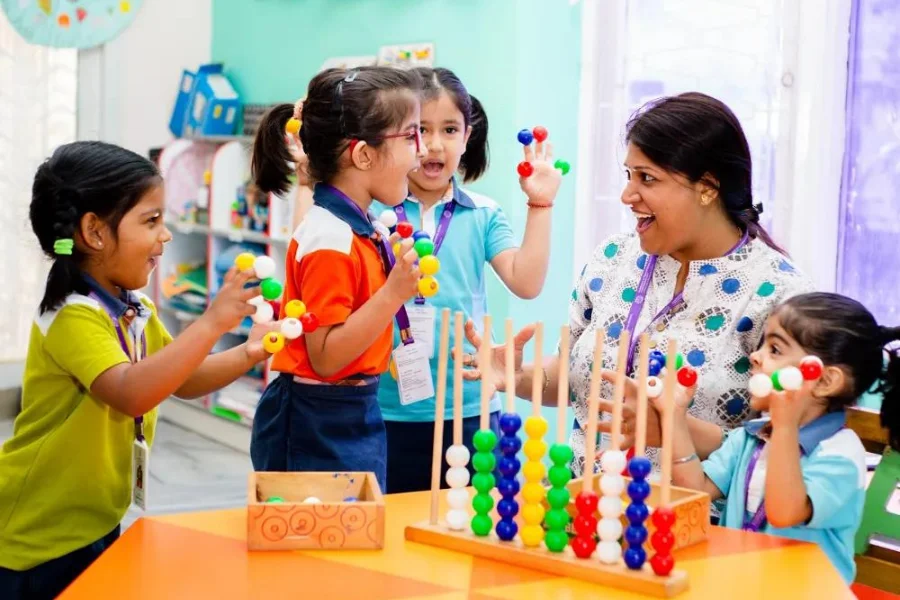 What are the Skills Required to Become a Preschool Teacher?